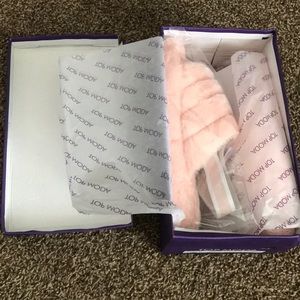 NWT Top Moda slippers